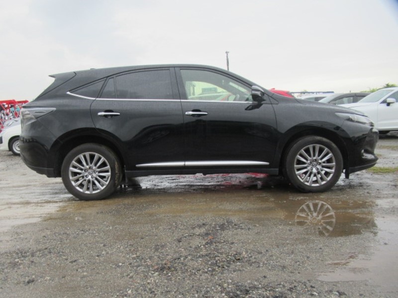 2017 TOYOTA HARRIER PREMIUM ADVANCED-PKG