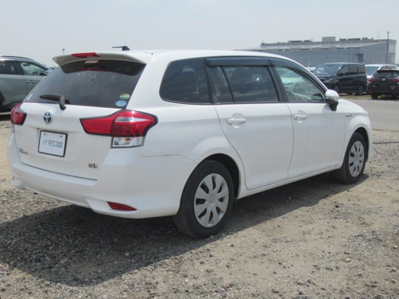 2017 TOYOTA COROLLA FIELDER HYBRID