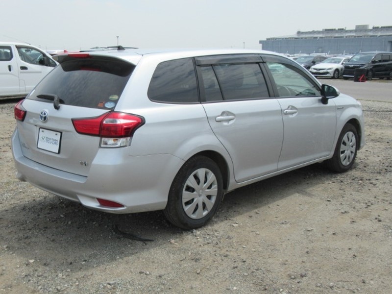 2016 TOYOTA COROLLA FIELDER HYBRID