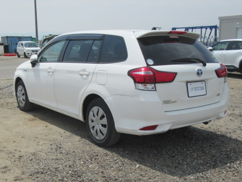 2017 TOYOTA COROLLA FIELDER HYBRID