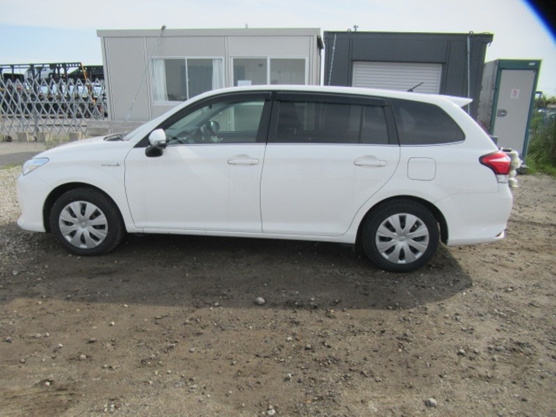 2017 TOYOTA COROLLA FIELDER HYBRID G TYPE