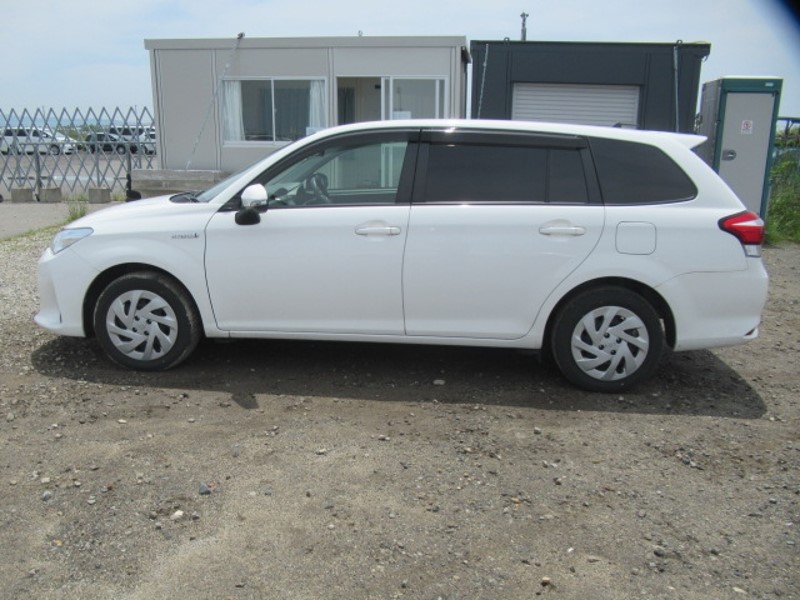 2018 TOYOTA COROLLA FIELDER HYBRID