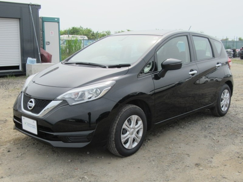 2017 NISSAN NOTE S