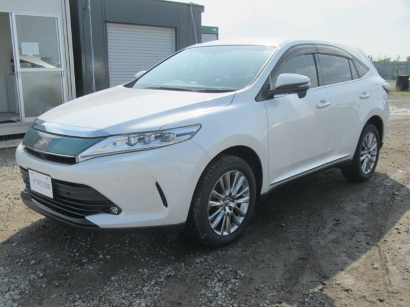 2017 TOYOTA HARRIER PREMIUM