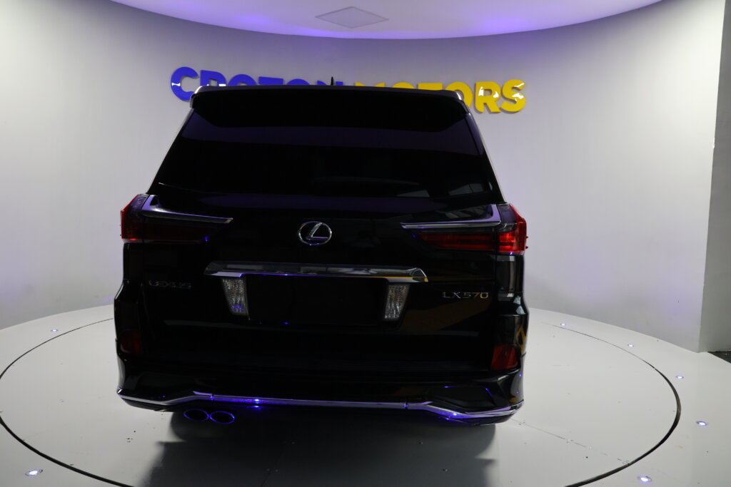 Lexus LX 570