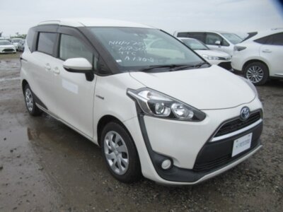 Image of 2017 TOYOTA SIENTA HYBRID X for sale in Nairobi