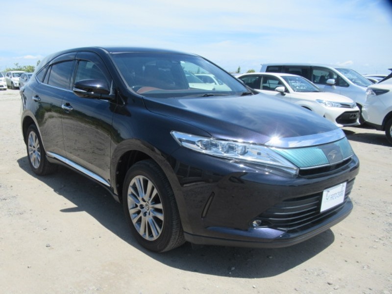 2017 TOYOTA HARRIER PREMIUM