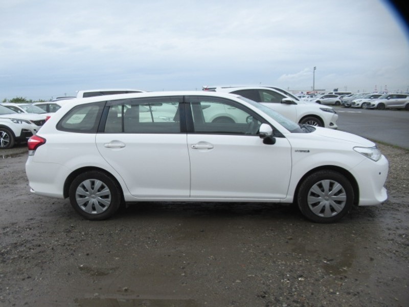 2017 TOYOTA COROLLA FIELDER HYBRID