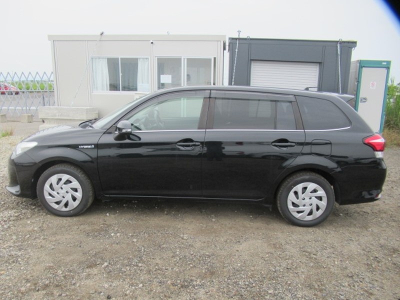 2018 TOYOTA COROLLA FIELDER HYBRID G