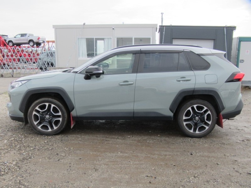 2019 TOYOTA RAV4 ADVENTURE