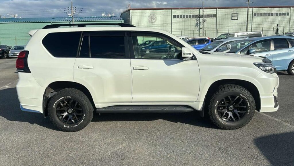 2018 TOYOTA DIESEL TXL PRADO