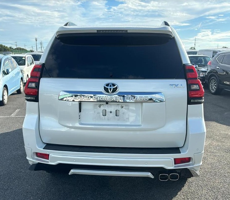 2018 TOYOTA DIESEL TXL PRADO