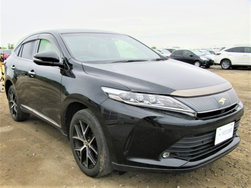 2019 TOYOTA HARRIER PREMIU STYLE NOIR