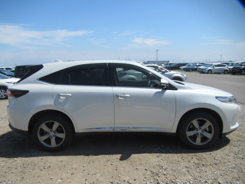 2019 TOYOTA HARRIER ELEGANCE(SR)