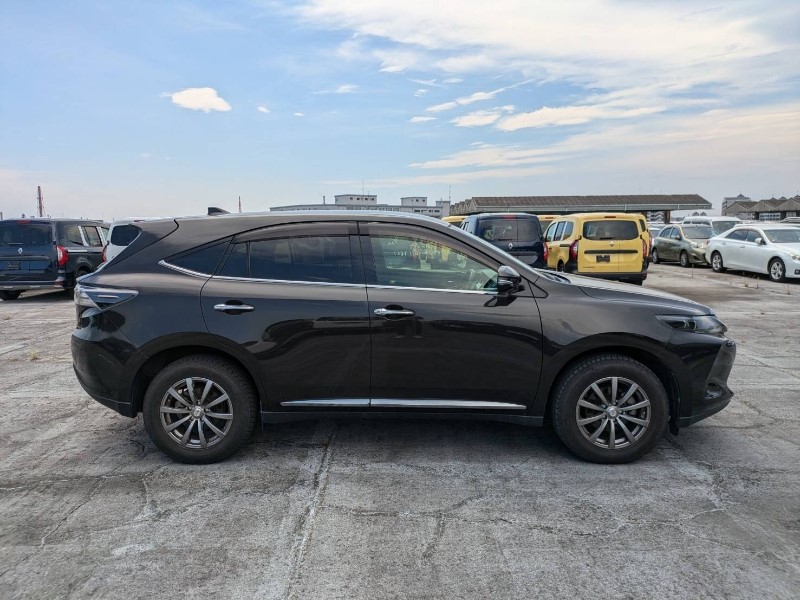 2017 TOYOTA HARRIER PREMIUM ADVANCED PKG