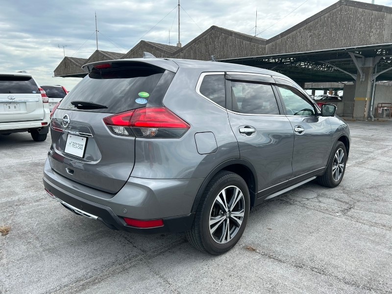 2017 NISSAN X-TRAIL 20X