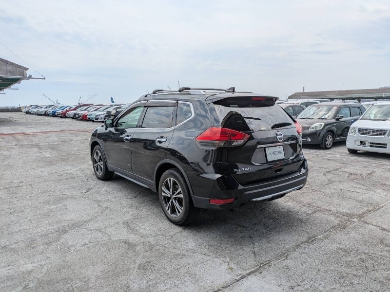 2017 NISSAN X-TRAIL 20X EMERGENCY BRAKE PKG