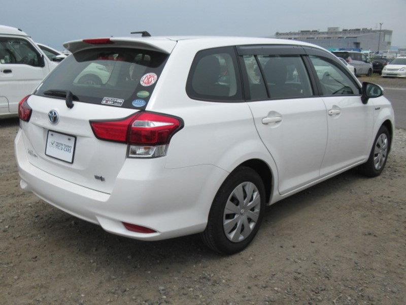 2017 TOYOTA COROLLA FIELDER HYBRID