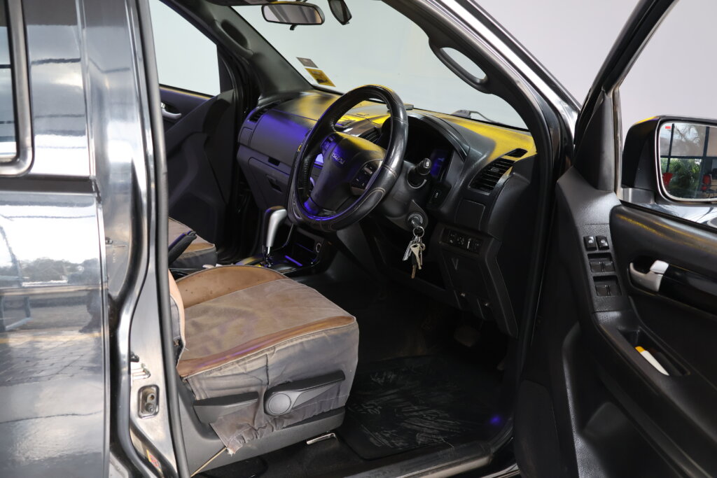 2016 Isuzu D-Max Double Cabin