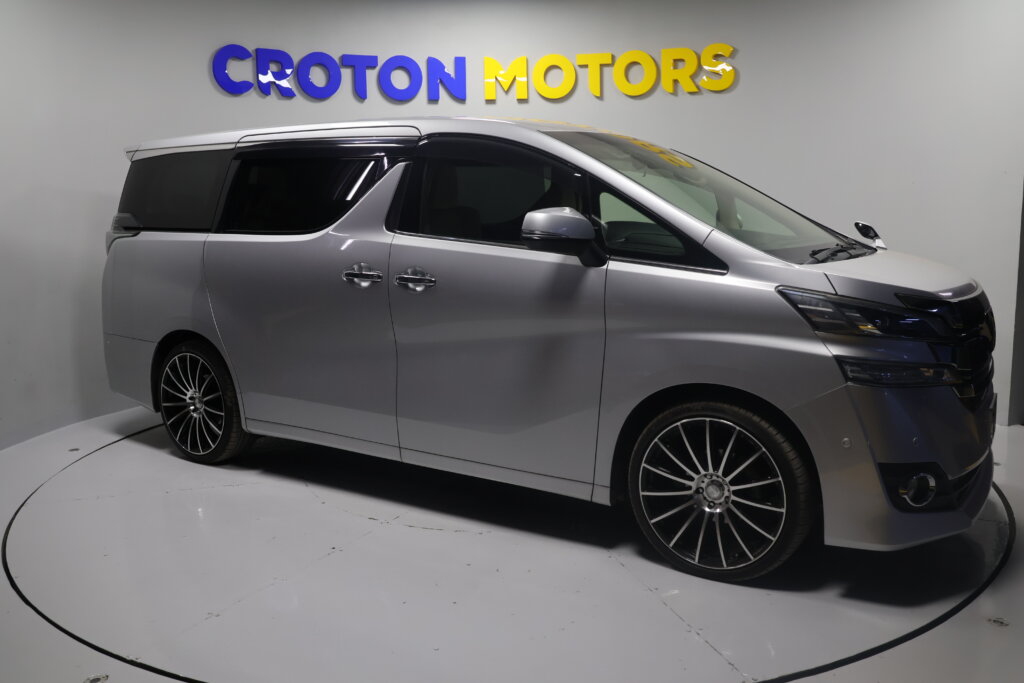 Toyota Vellfire 2017