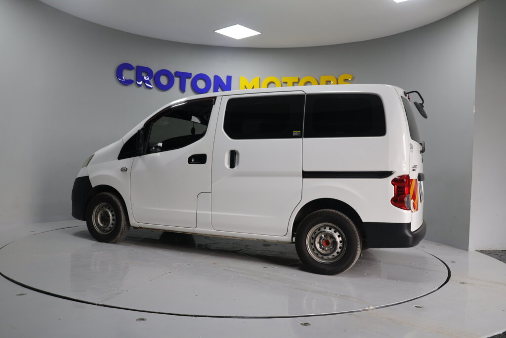 2014 Nissan NV200