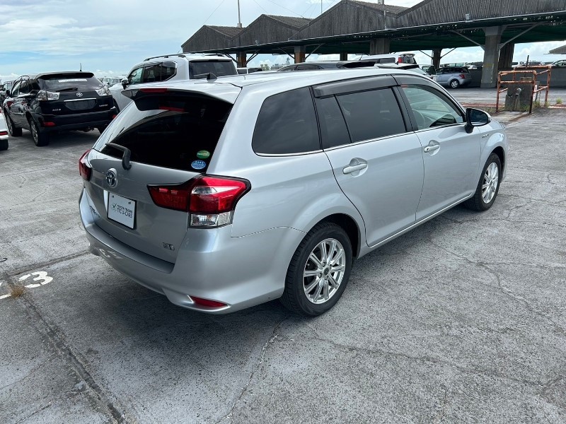 2018 TOYOTA COROLLA FIELDER HYBRID G