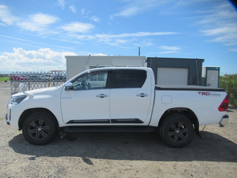 2020 TOYOTA HILUX Z