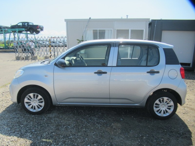 2018 TOYOTA PASSO X S