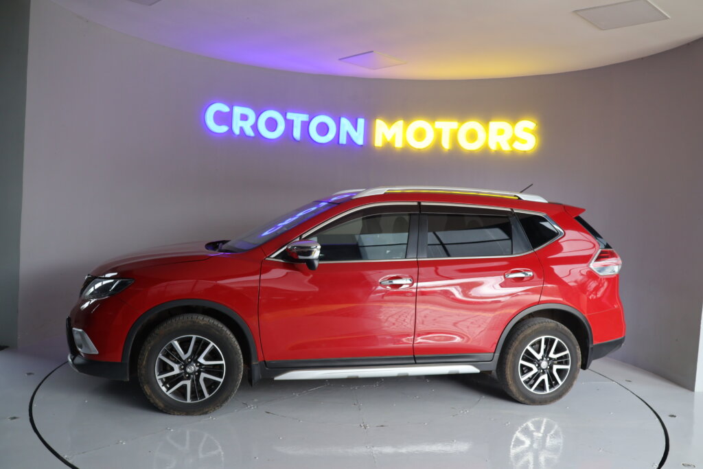 2014 Nissan Xtrail With Sunroof