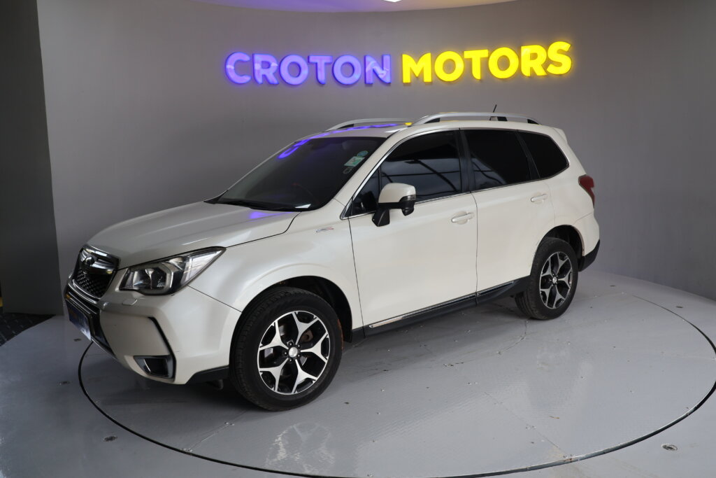 2014 Subaru Forester with Sunroof