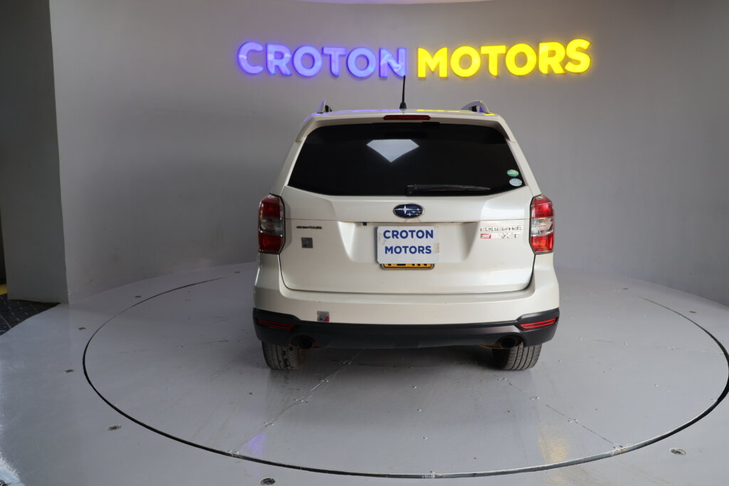 2014 Subaru Forester with Sunroof