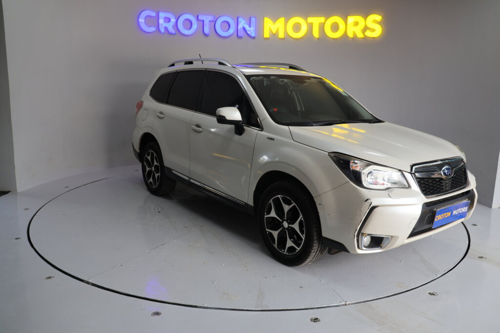 2014 Subaru Forester with Sunroof