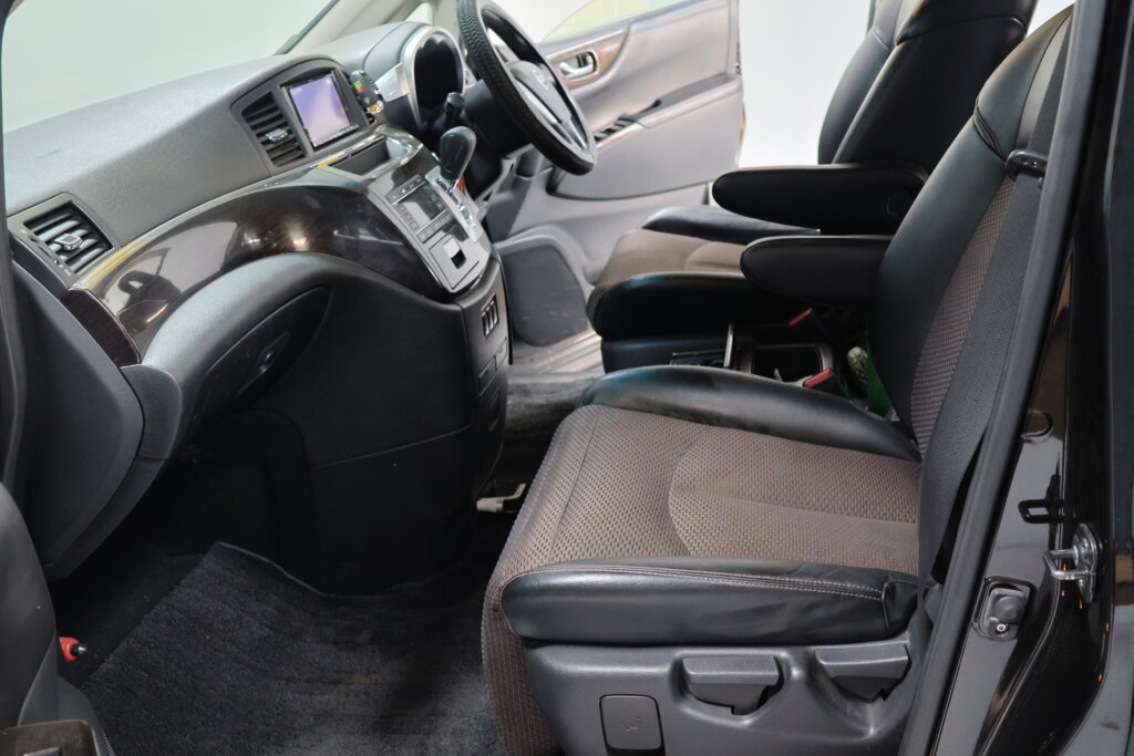 2012 Nissan Elgrand