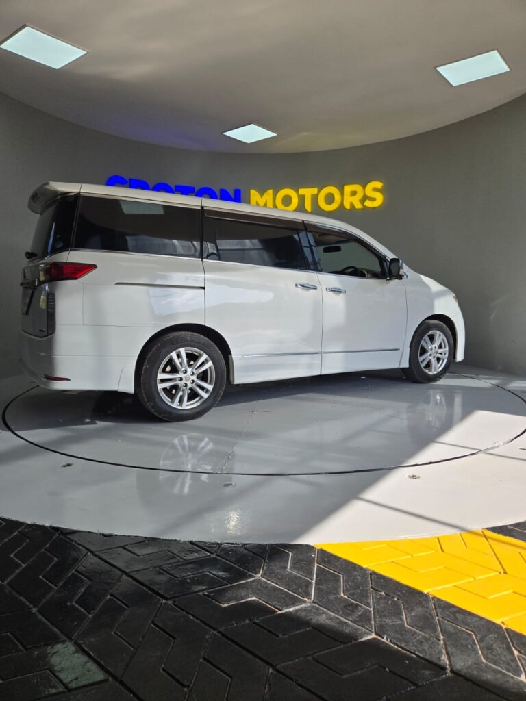 2010 Nissan Elgrand