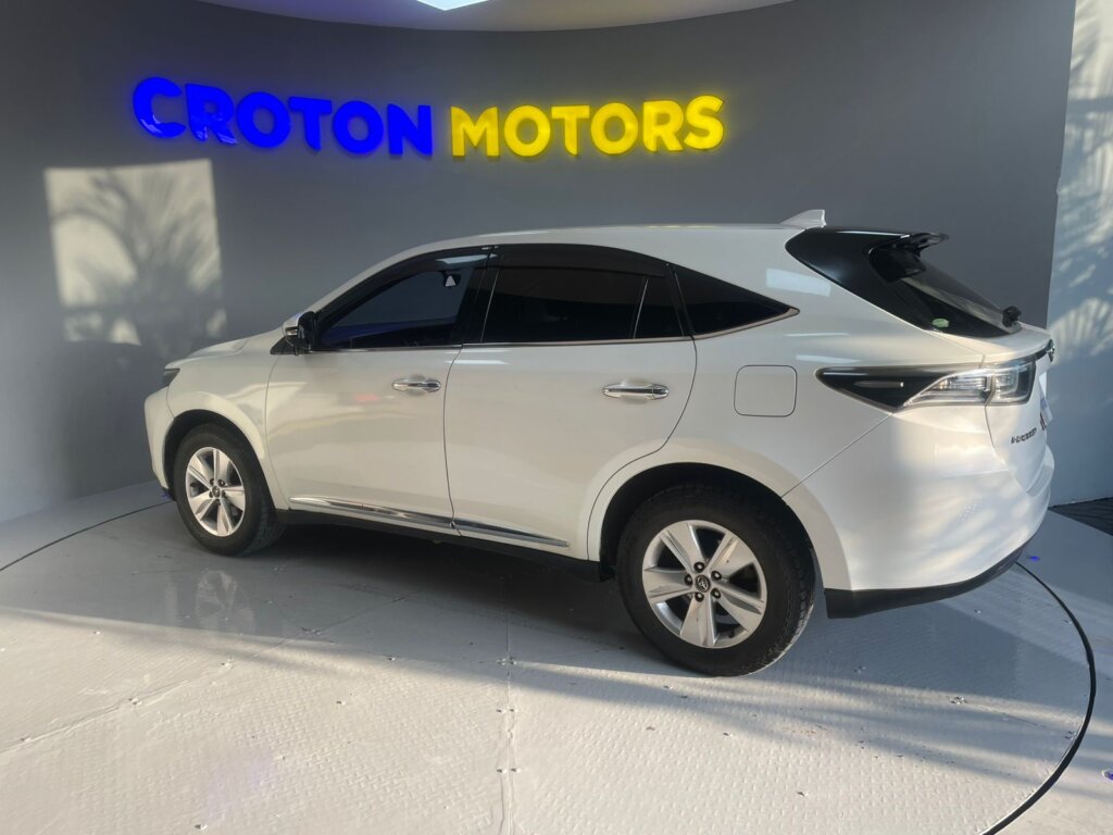 2014 Toyota Harrier