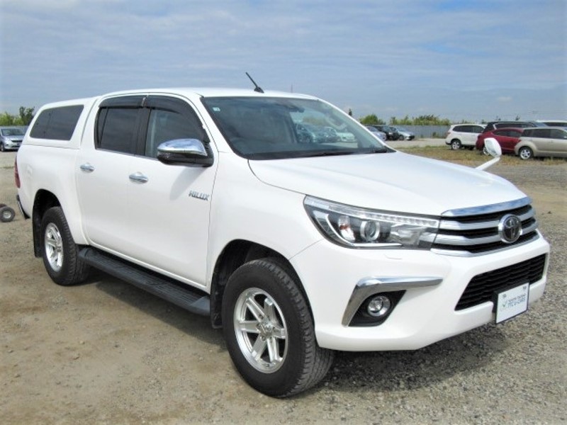 2019 TOYOTA HILUX Z