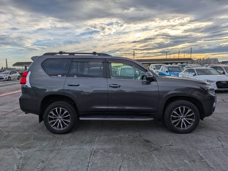 2018 Toyota Prado