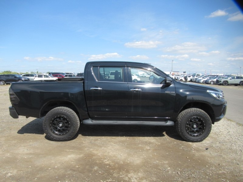 2019 TOYOTA HILUX Z