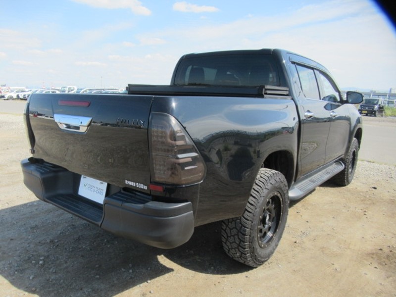 2019 TOYOTA HILUX Z