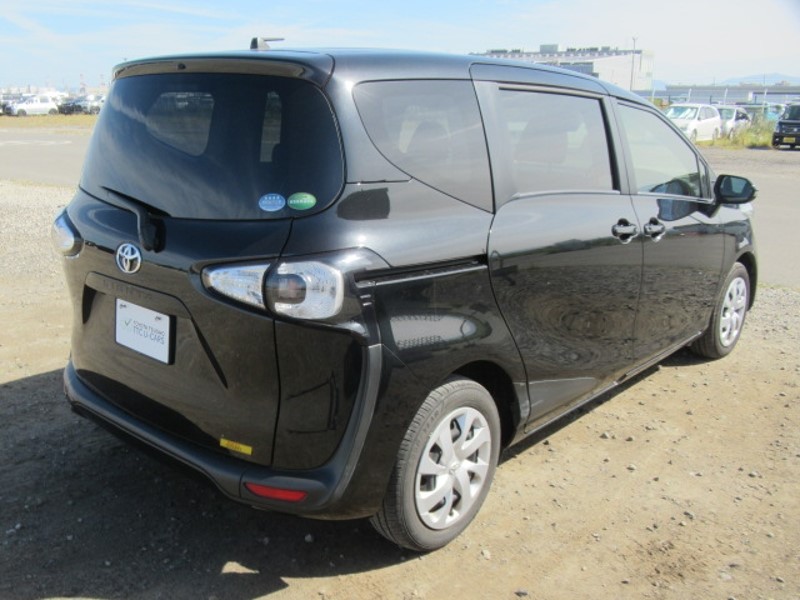 2018 TOYOTA SIENTA G