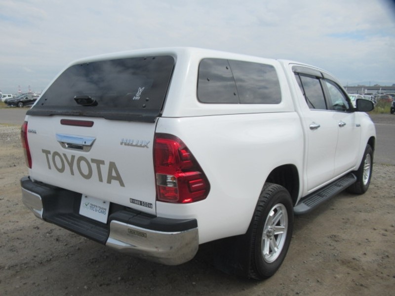 2019 TOYOTA HILUX Z