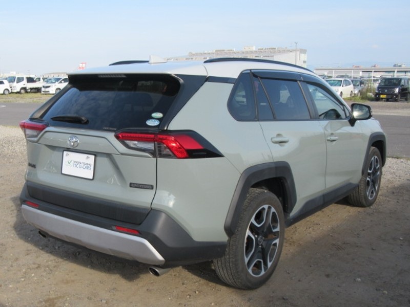 2020 TOYOTA RAV4 ADVENTURE