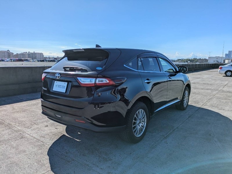 2018 TOYOTA HARRIER ELEGANCE