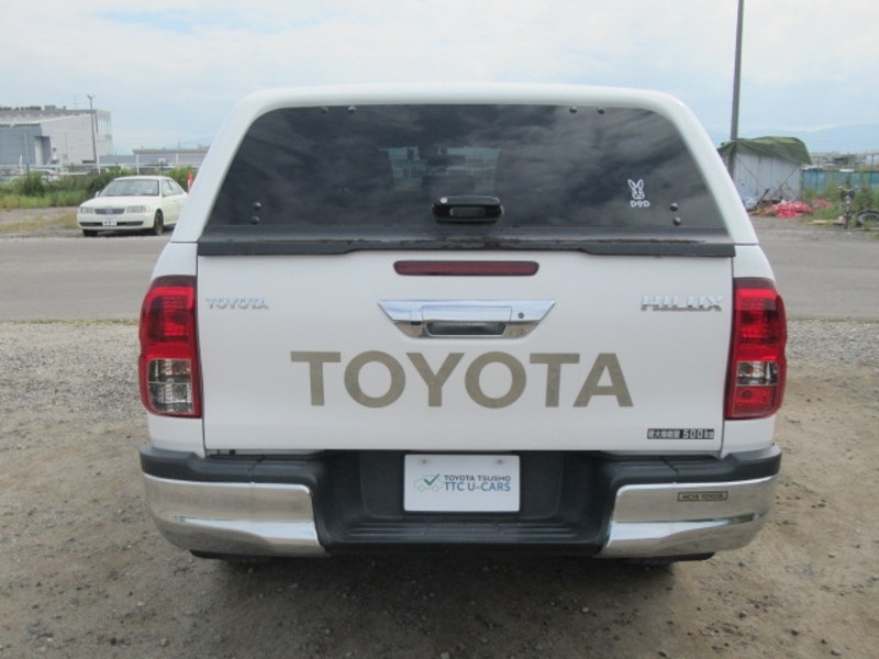 2019 TOYOTA HILUX Z