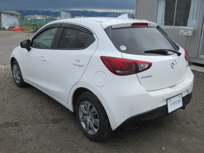 2018 MAZDA DEMIO 13S