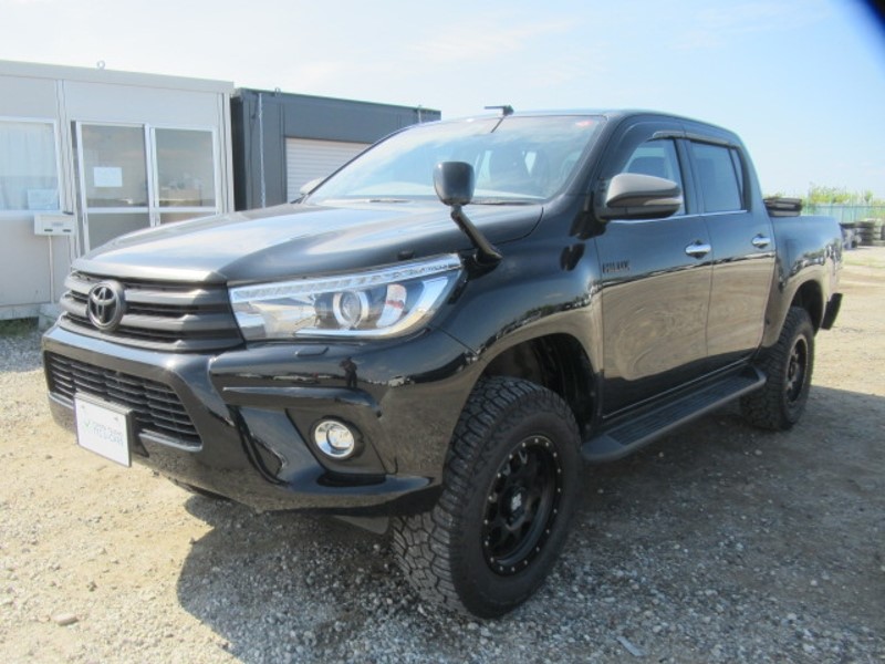 2019 TOYOTA HILUX Z