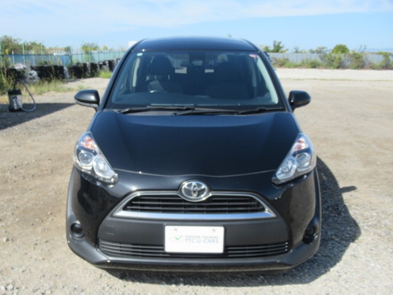 2018 TOYOTA SIENTA G