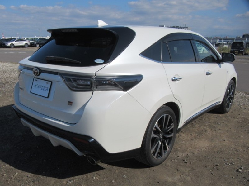 2018 TOYOTA HARRIER ELEGANCE GR SPORT