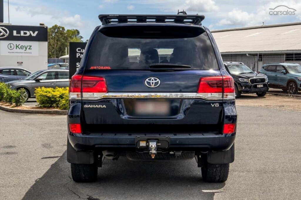 2018 Toyota Land Cruiser V8 -Sahara