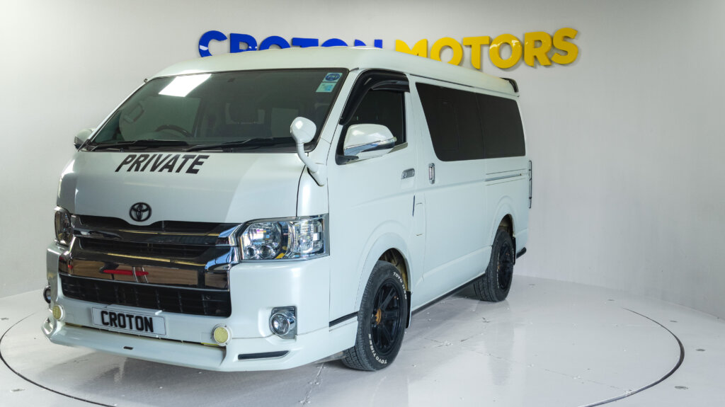 2014 Toyota Hiace